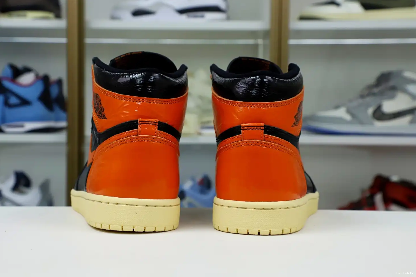 'SHATTERED Kimikick AIR RETRO 3.0' 1 HIGH OG BACKBOARD JORDAN 0713